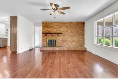 820 N 350 E, Valparaiso, IN 46383 - Photo 12