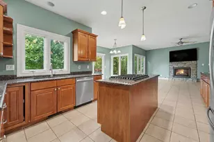 10739 Erie Dr, Crown Point, IN 46307 - Photo 8