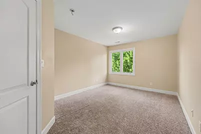 10739 Erie Drive, Crown Point, IN 46307 - Photo 16