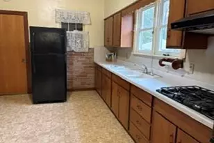 2429 Schrage Ave, Whiting, IN 46394 - Photo 6