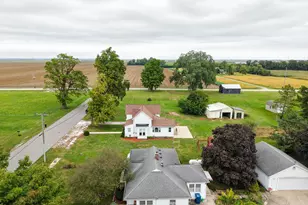 501 N Newton St, Goodland, IN 47948 - Photo 4