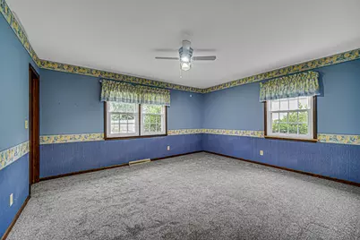 8868 Luann Drive E, Demotte, IN 46310 - Photo 12