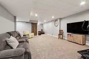 5911 Wildrose Ln, Schererville, IN 46375 - Photo 20