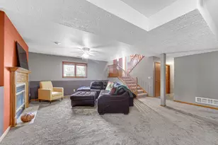 1509 Mockingbird Dr, Crown Point, IN 46307 - Photo 22