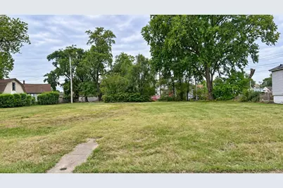 828 May Street, Hammond, IN 46320 - Photo 1
