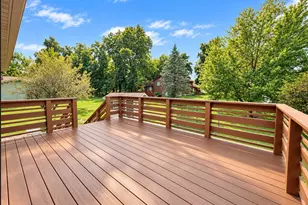 3617 Kingsway Dr, Crown Point, IN 46307 - Photo 4