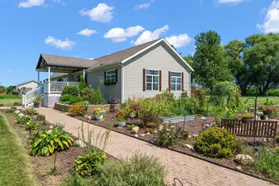 381 S 500 W, Valparaiso, IN 46385 - Photo 8