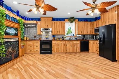 901 Ohio Street, La Porte, IN 46350 - Photo 22
