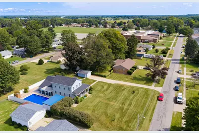 901 Ohio Street, La Porte, IN 46350 - Photo 32