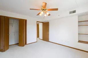 306 Swan Dr, Dyer, IN 46311 - Photo 14