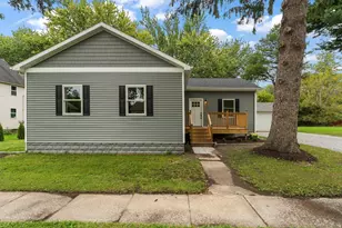 305 N Illinois St, Wanatah, IN 46390 - Photo 1