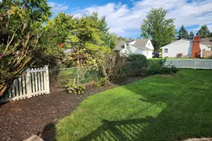 726 E Thompson St, Rensselaer, IN 47978 - Photo 34