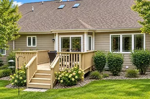 2328 Legend Cir, Chesterton, IN 46304 - Photo 2