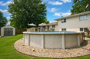 526 Cedar Ct, Munster, IN 46321 - Photo 34