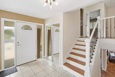 526 Cedar Court, Munster, IN 46321 - Photo 4