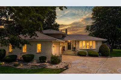 526 Cedar Court, Munster, IN 46321 - Photo 2