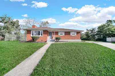 5650 Adams Court, Merrillville, IN 46410 - Photo 2