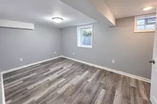629 Hamlin St, Gary, IN 46406 - Photo 10