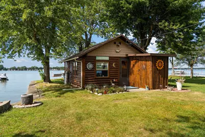 6047 S State Road 10, Knox, IN 46534 - Photo 8