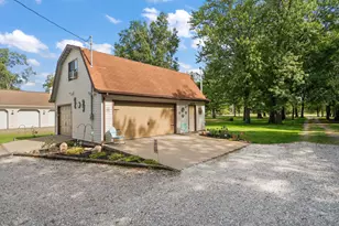6047 S State Rd 10, Knox, IN 46534 - Photo 4