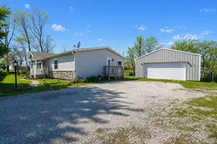 6458 E Bootjack Rd, Rolling Prairie, IN 46371 - Photo 2