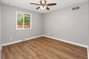 955 W 200 N, La Porte, IN 46350 - Photo 20