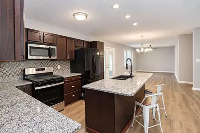 955 W 200 N, La Porte, IN 46350 - Photo 10