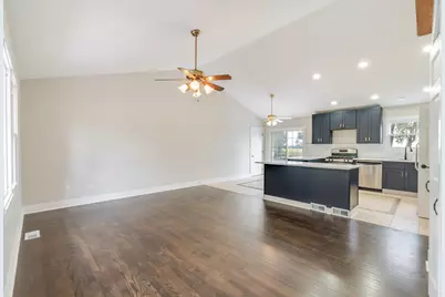 360 Radcliff Drive, Valparaiso, IN 46383 - Photo 8