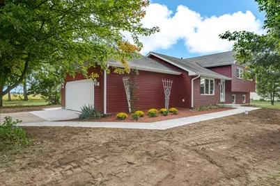 360 Radcliff Drive, Valparaiso, IN 46383 - Photo 2