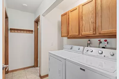 1904 Linden Drive, Valparaiso, IN 46383 - Photo 12