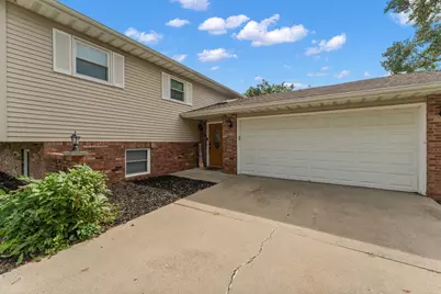 301 Primrose Circle, Chesterton, IN 46304 - Photo 2