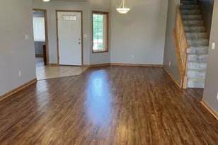 6139 Avocet Cir, Hobart, IN 46342 - Photo 6