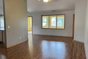 6139 Avocet Cir, Hobart, IN 46342 - Photo 4
