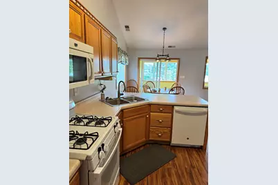 6139 Avocet Circle, Hobart, IN 46342 - Photo 8