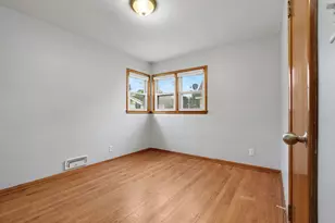 305 Dupage St, Michigan City, IN 46360 - Photo 18