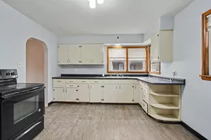 305 Dupage St, Michigan City, IN 46360 - Photo 12