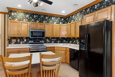 1566 N Dawn Avenue, La Porte, IN 46350 - Photo 10
