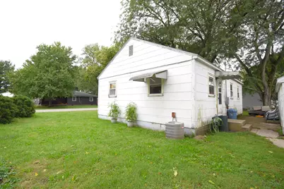 730 E Leopold Drive, Rensselaer, IN 47978 - Photo 4