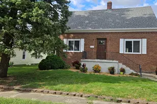 106 W Washington St, Kentland, IN 47951 - Photo 2