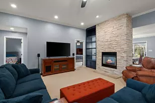 9132 Maplewood St, Saint John, IN 46373 - Photo 8