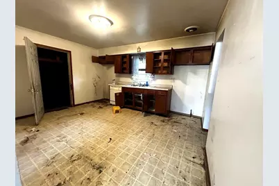 7929 Whitcomb Street, Merrillville, IN 46410 - Photo 4