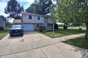 809 Capitol Dr, Hobart, IN 46342 - Photo 1