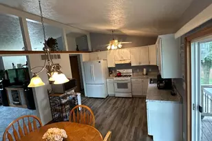 809 Capitol Dr, Hobart, IN 46342 - Photo 8