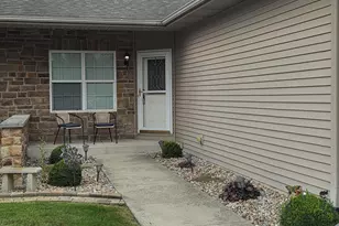 530 Cochran Dr, Crown Point, IN 46307 - Photo 4