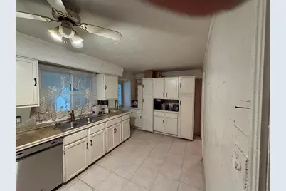 3719 W 24th Avenue, Gary, IN 46404 - Photo 12