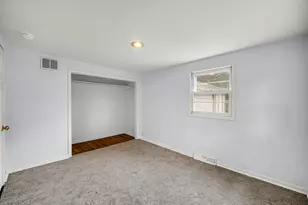 3096 Oakwood St, Portage, IN 46368 - Photo 6