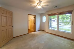3706 Crosby Dr, Valparaiso, IN 46383 - Photo 14