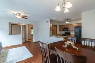 3706 Crosby Dr, Valparaiso, IN 46383 - Photo 8