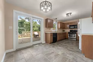 509 Gatewood Dr, Lowell, IN 46356 - Photo 6