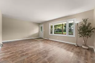 509 Gatewood Dr, Lowell, IN 46356 - Photo 4